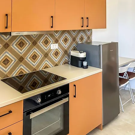 Athanasia's House סימי